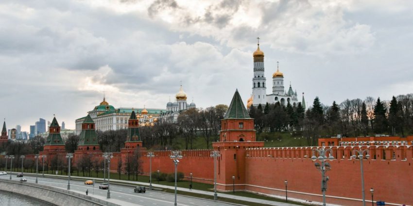 Группа будущих контрактников отправилась из Москвы для прохождения военной службы